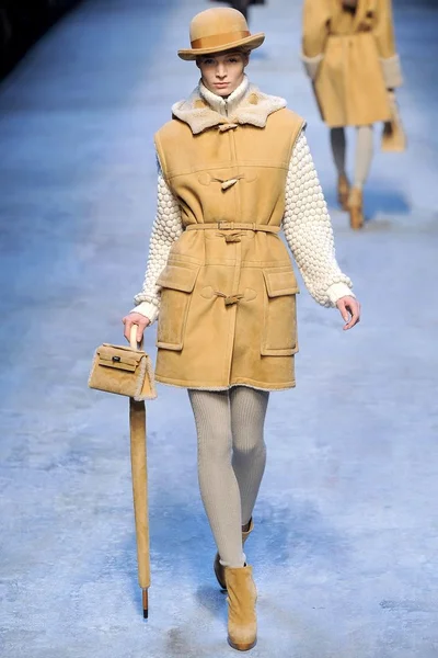 Look 34